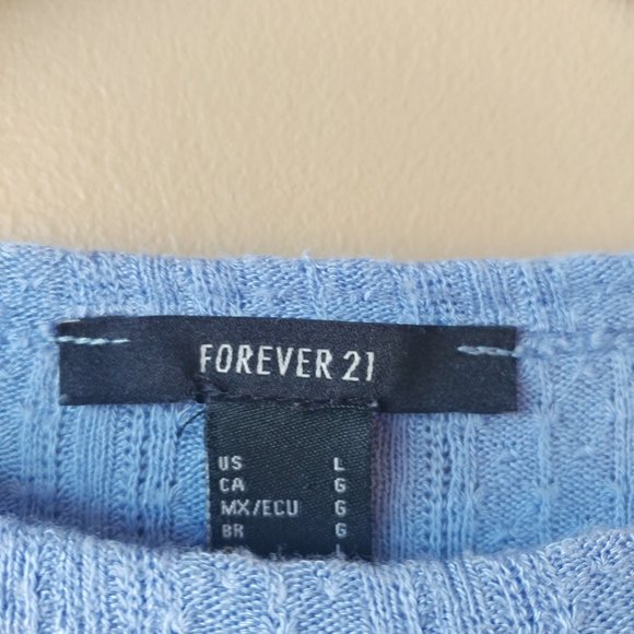 Forever 21 Long Sleeved Crop Top - Picture 3 of 4